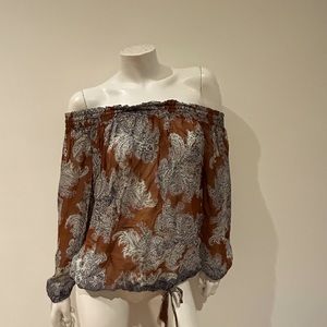 Lucky brand blouse size medium.